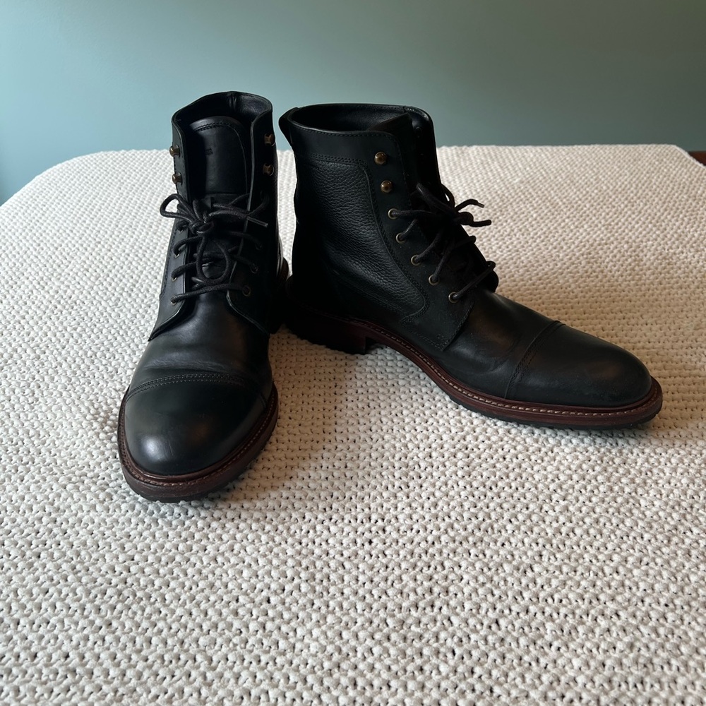 Like New Trask Black Leather Men's Boots